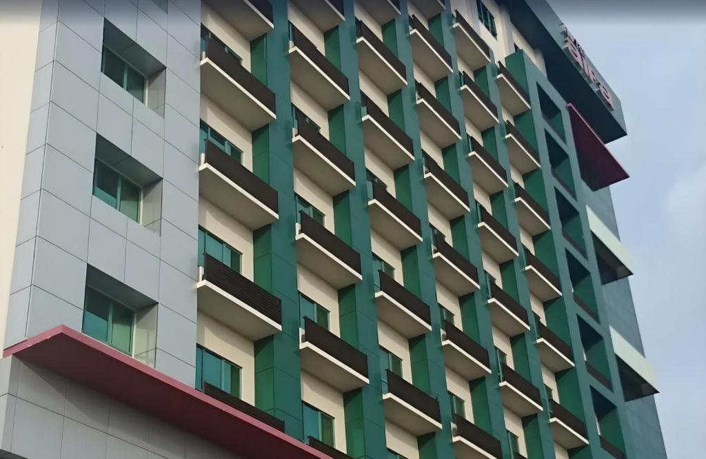 Hotel Aifa Labuan Eksteriør bilde